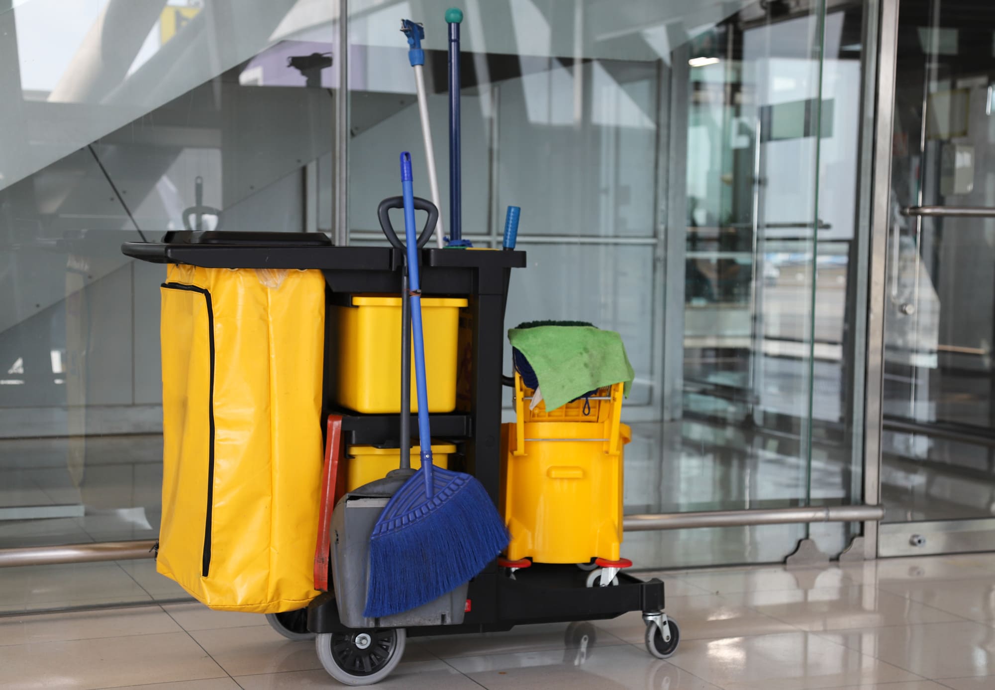 How To Select The Right Janitorial Cart